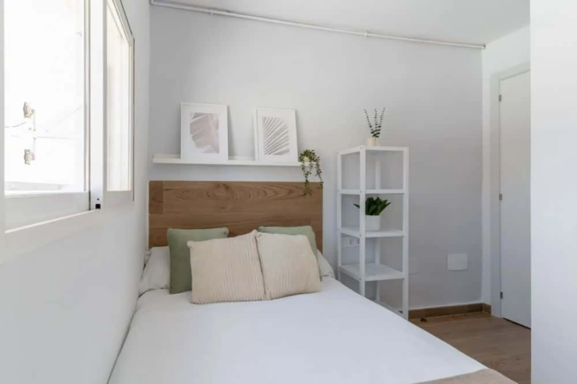 SPC 28025, Madrid – #177091: Room in 5 Bedroom 5 Bathroom (Calle Manuel Lamela)
