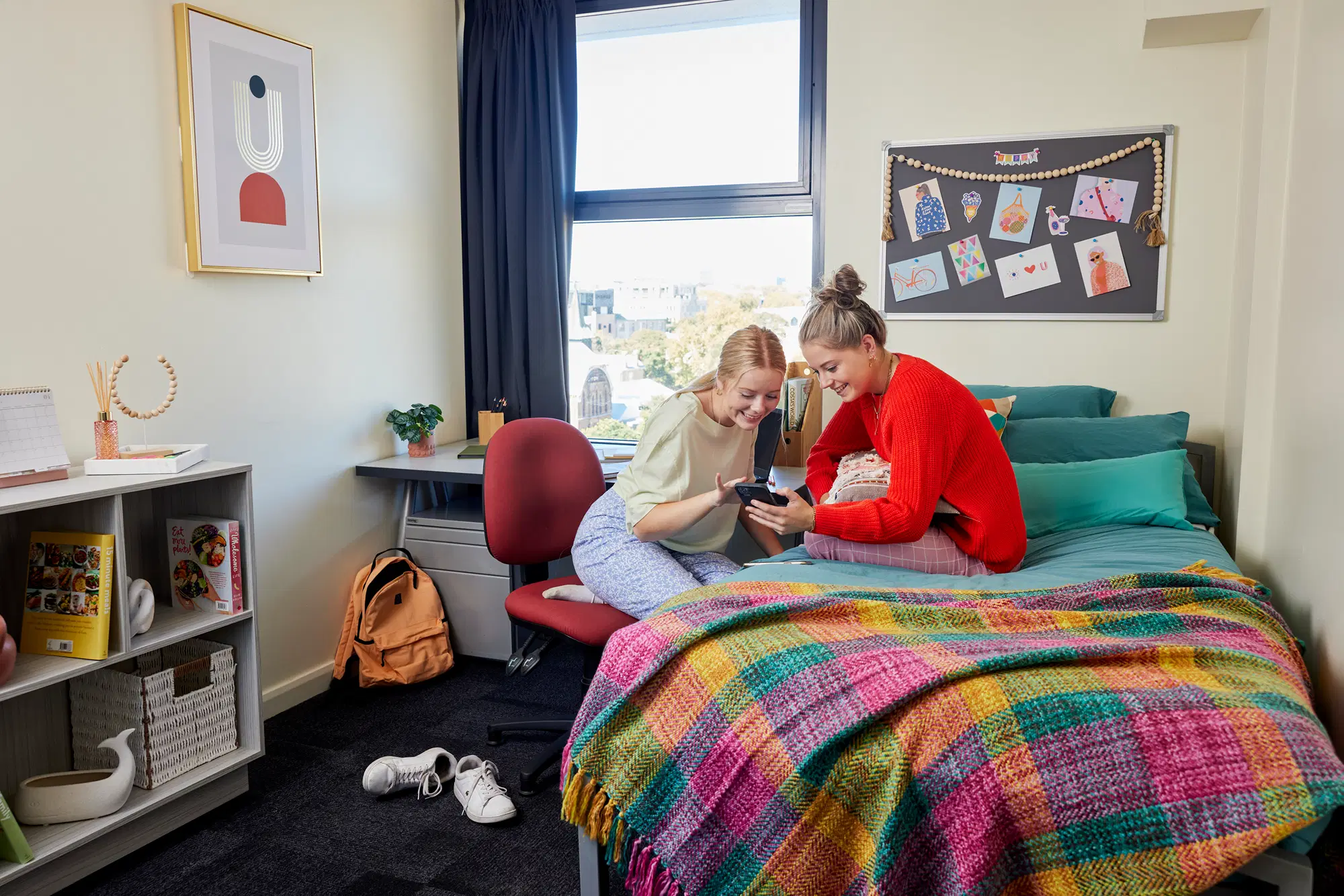 Scape Broadway X, Sydney – 6 Bedroom Shared Bathroom, King Single Bed
