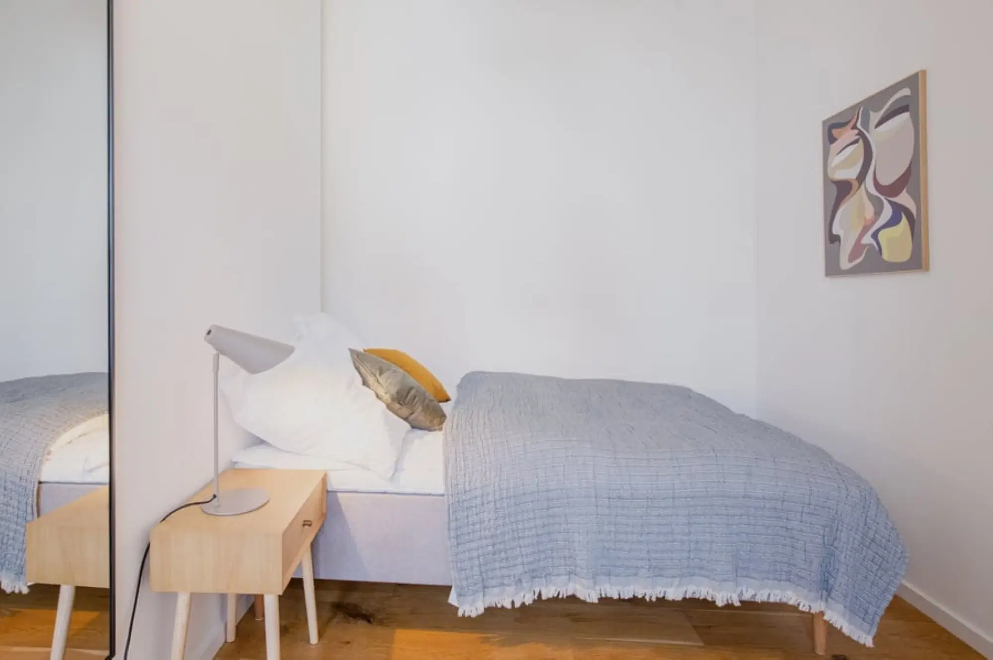 LX 10115, Berlin – 2 Bedroom 1 Bathroom | Flora 43