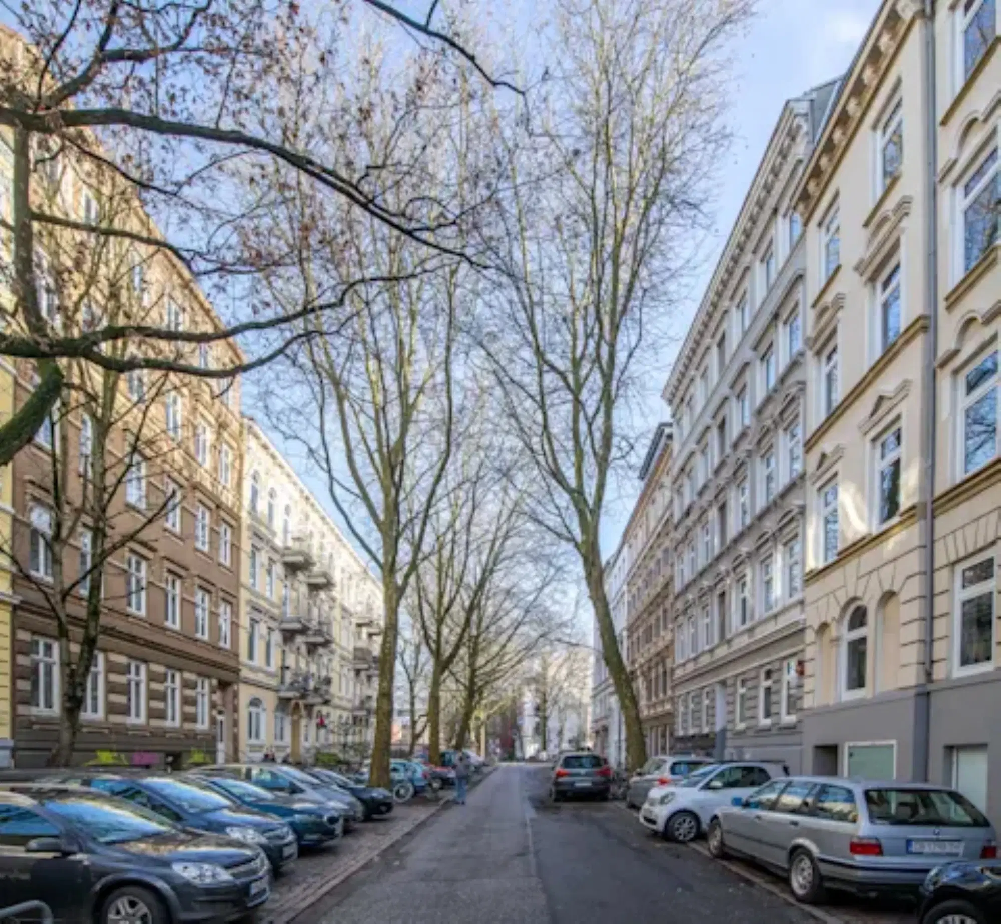 LX 20357, Hamburg – Exterior