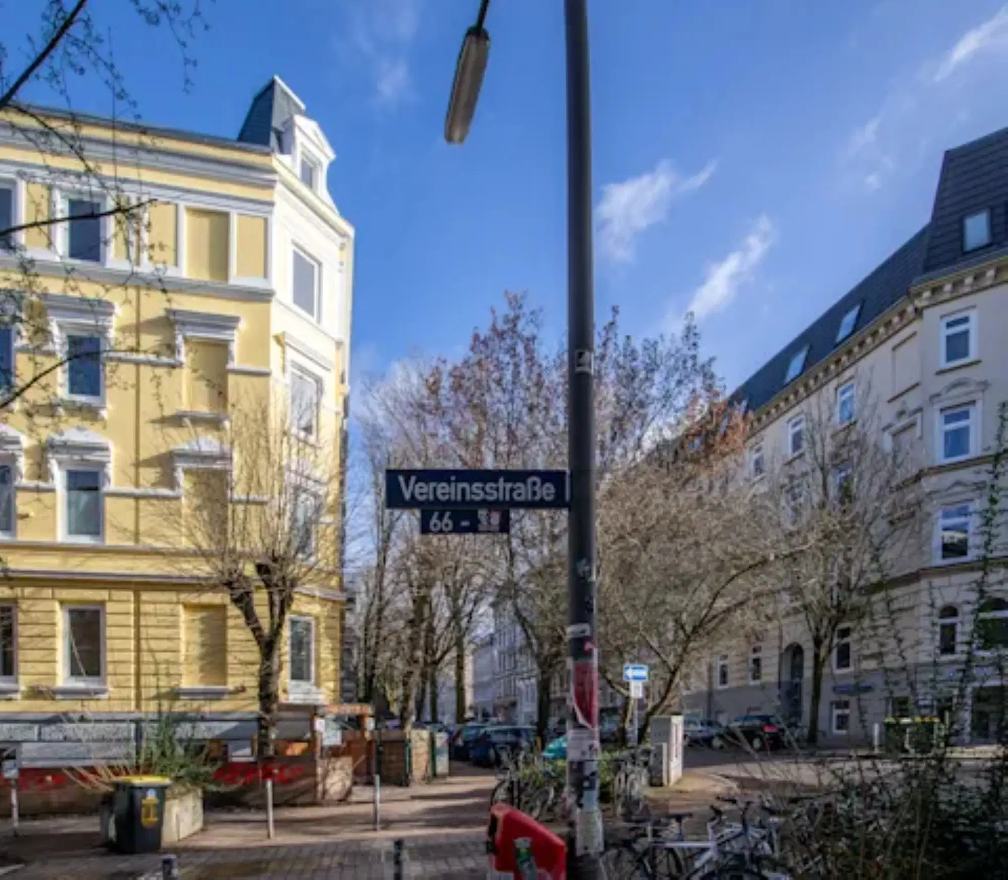 LX 20357, Hamburg – Exterior