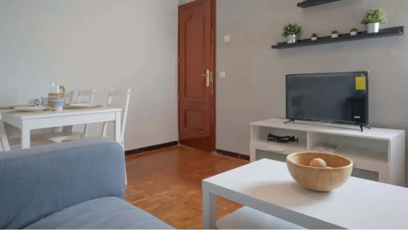 SPC 28047, Madrid – #159622: 3 Bed 1 Bath (Calle Marcelino Castillo)