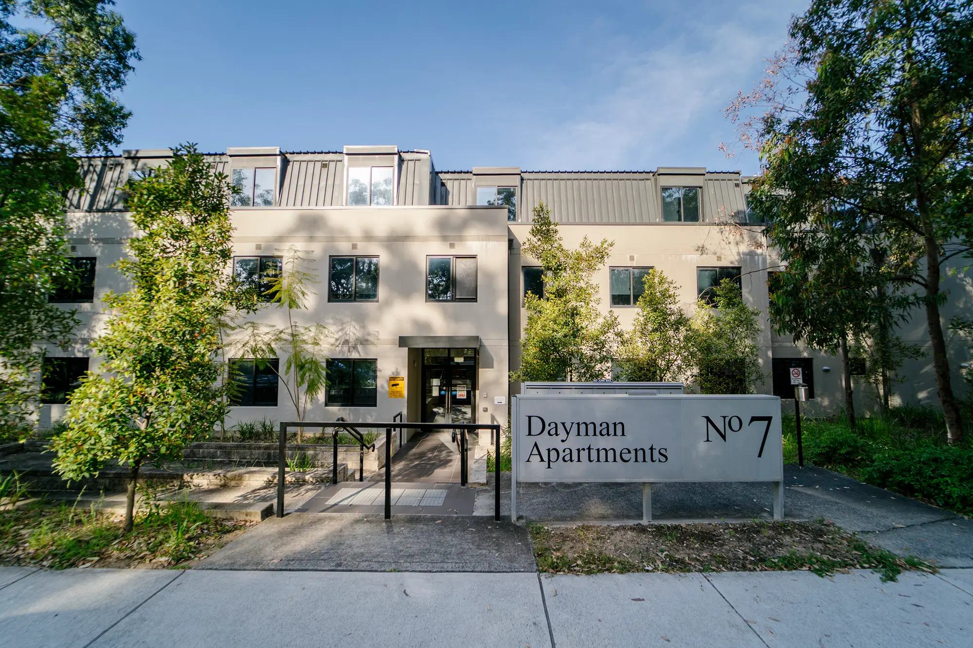Dayman Apartments, Sydney – Exterior