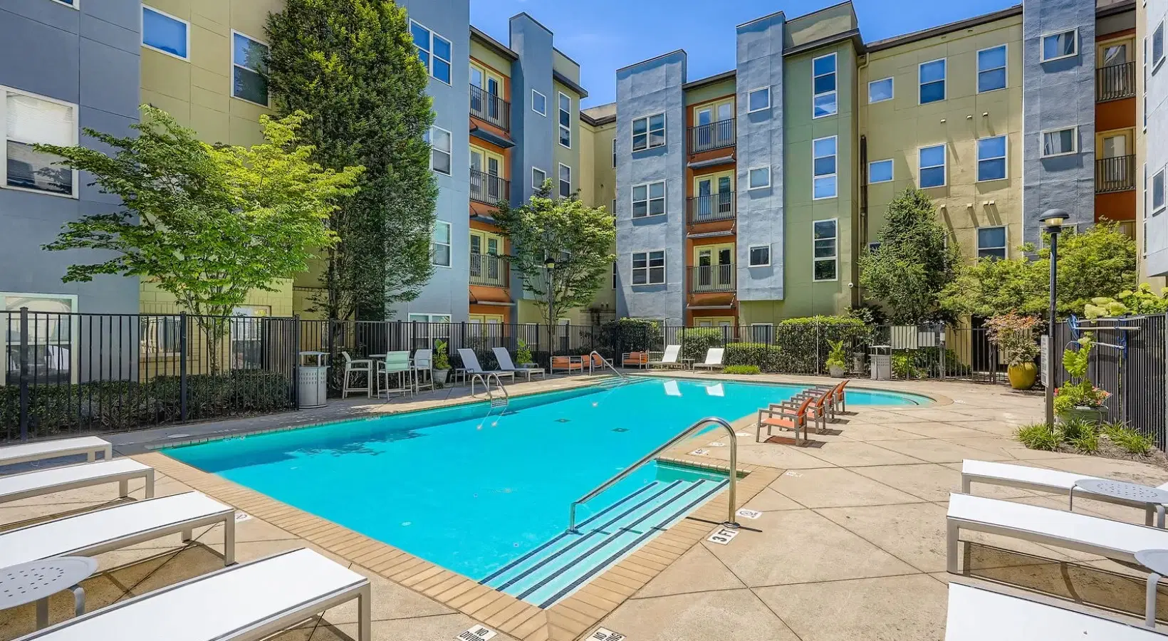 The Flats at Atlantic Station, Atlanta – Exterior