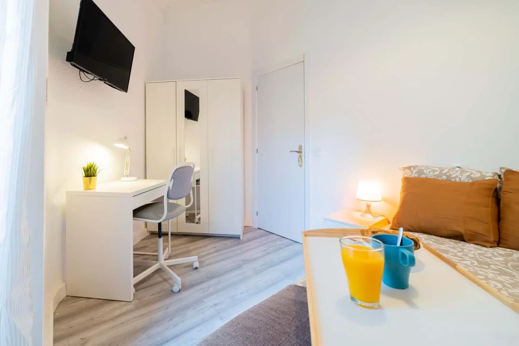 SPC 46005, Valencia – #146423: Room in 5 Bedroom 1 Bathroom (Carrer De Ciscar)