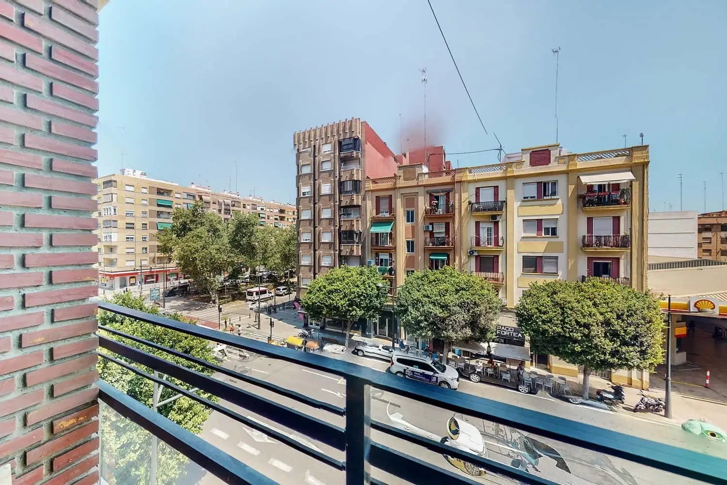 SPC 46023, Valencia – Exterior
