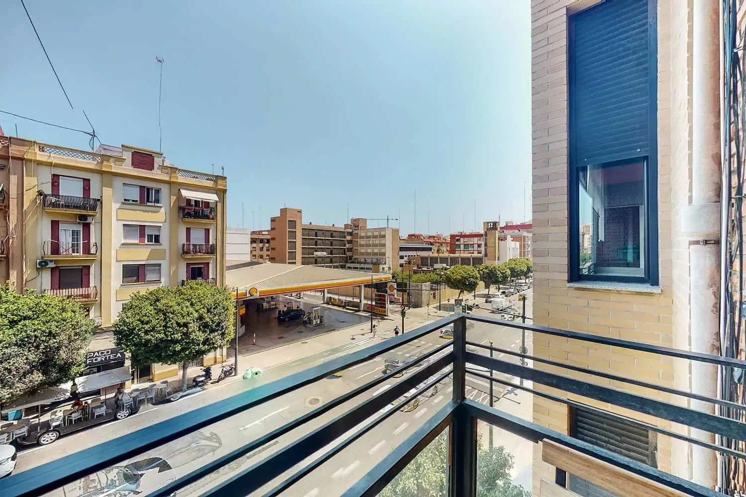 SPC 46023, Valencia – Exterior