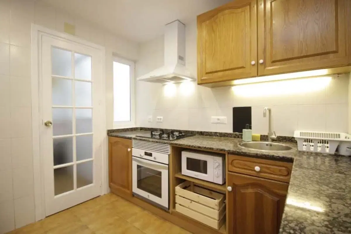 SPC 46003, Valencia – #156920: Room in a 4 Bedroom 1 Bathroom (Calle De Alejandra Soler)
