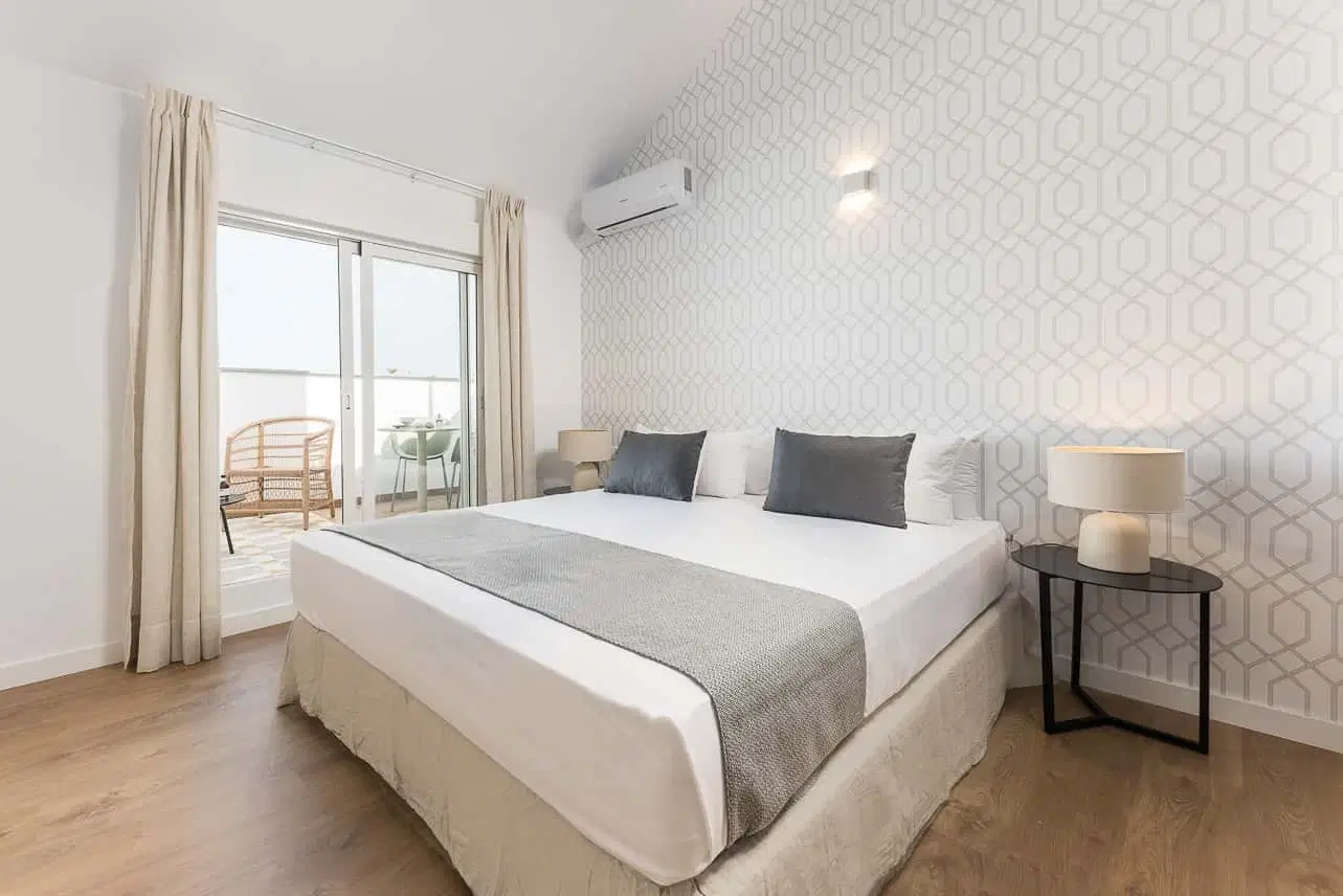 SPC 46008, Valencia – #188834: 3 Bedroom 1 Bathroom (Carrer Del Túria)