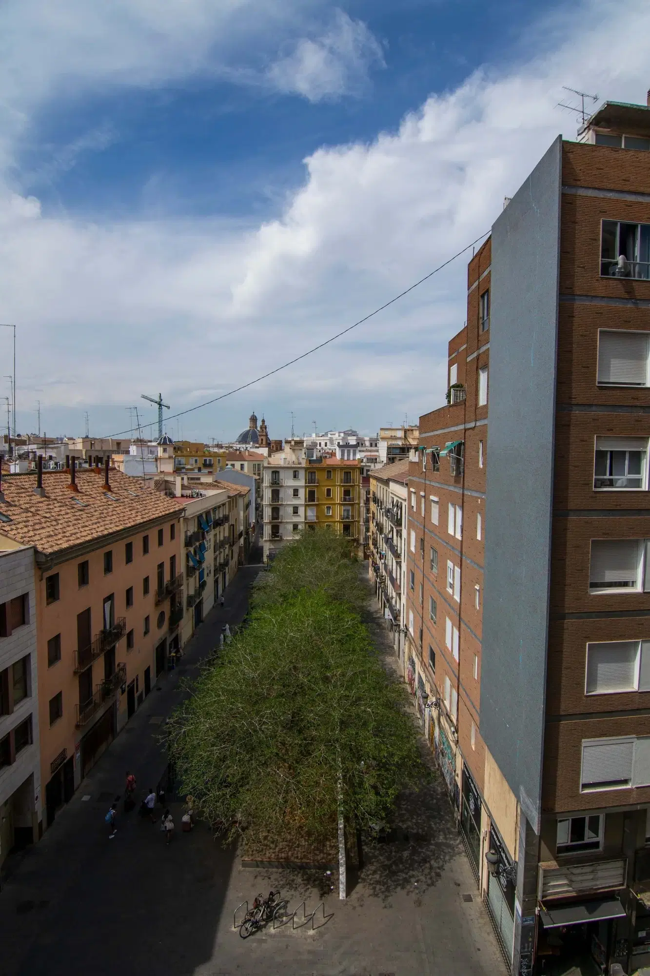 SPC 46001, Valencia – Exterior