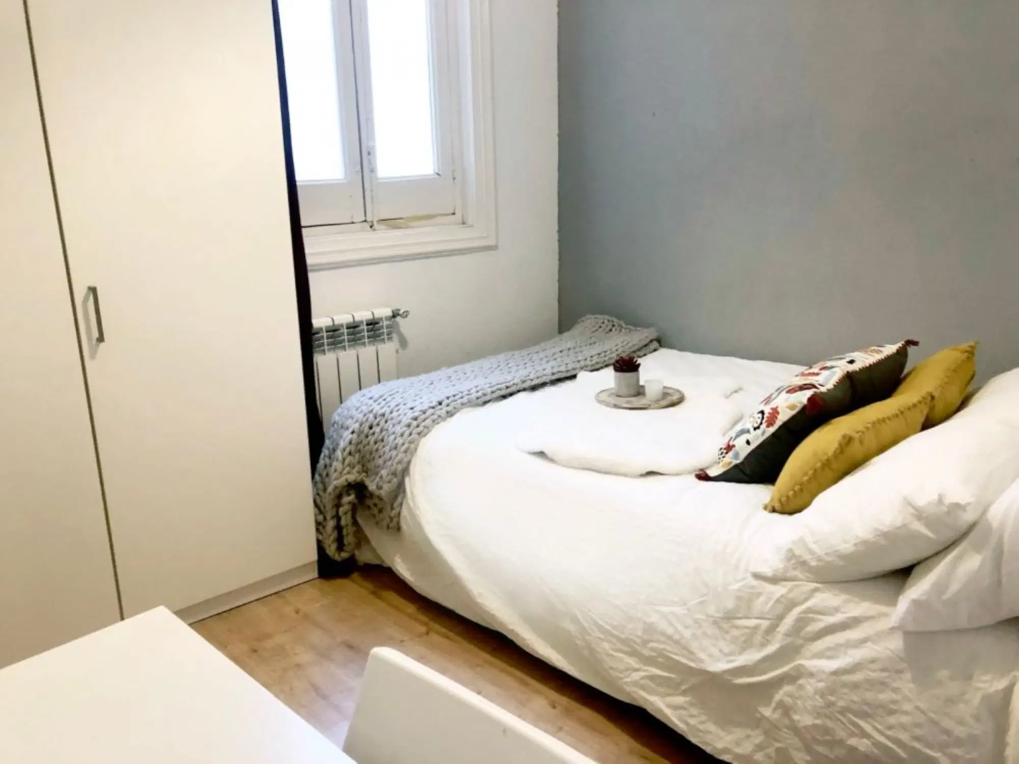 SPC 28014, Madrid – #13191: Room in 8 Bedroom 3 Bathroom (Calle De Santa Catalina)