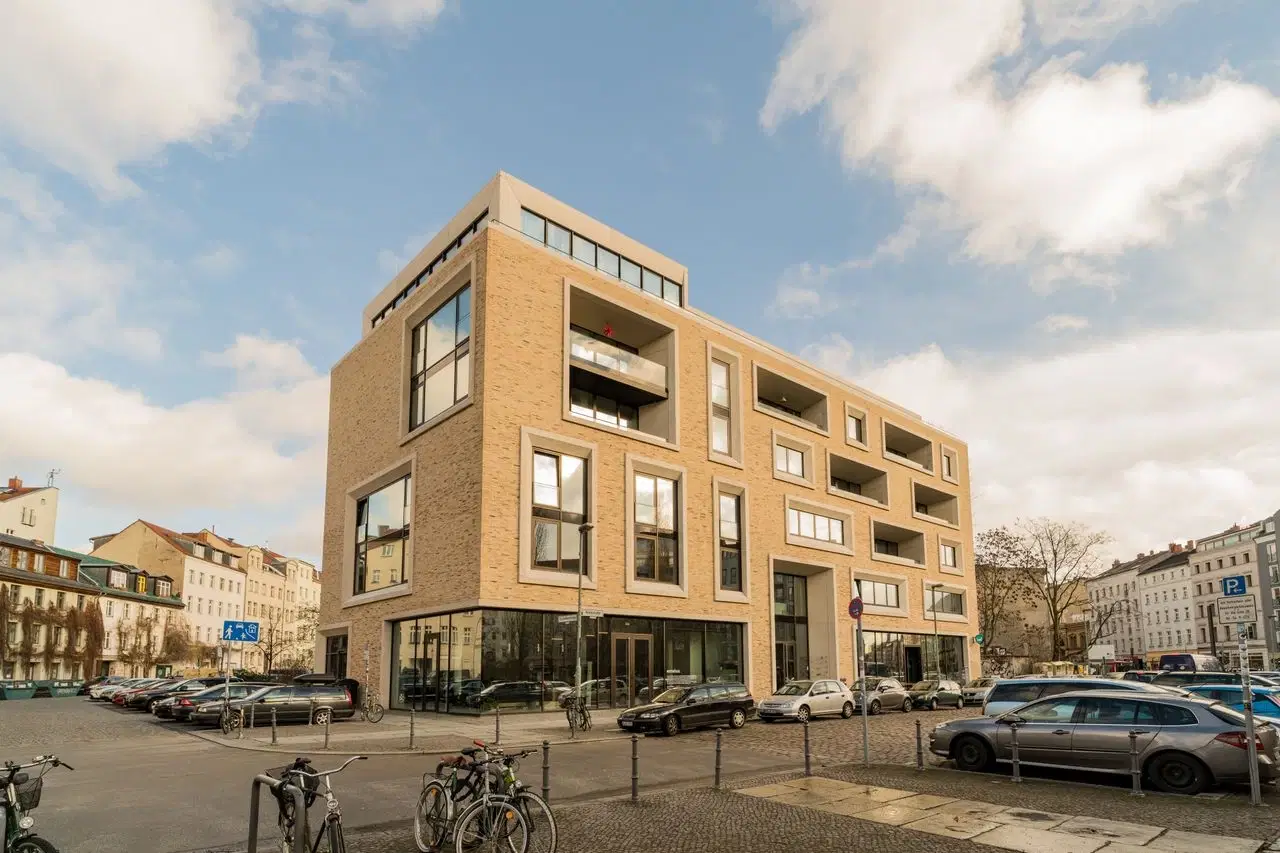 SPC 10115, Berlin – Exterior