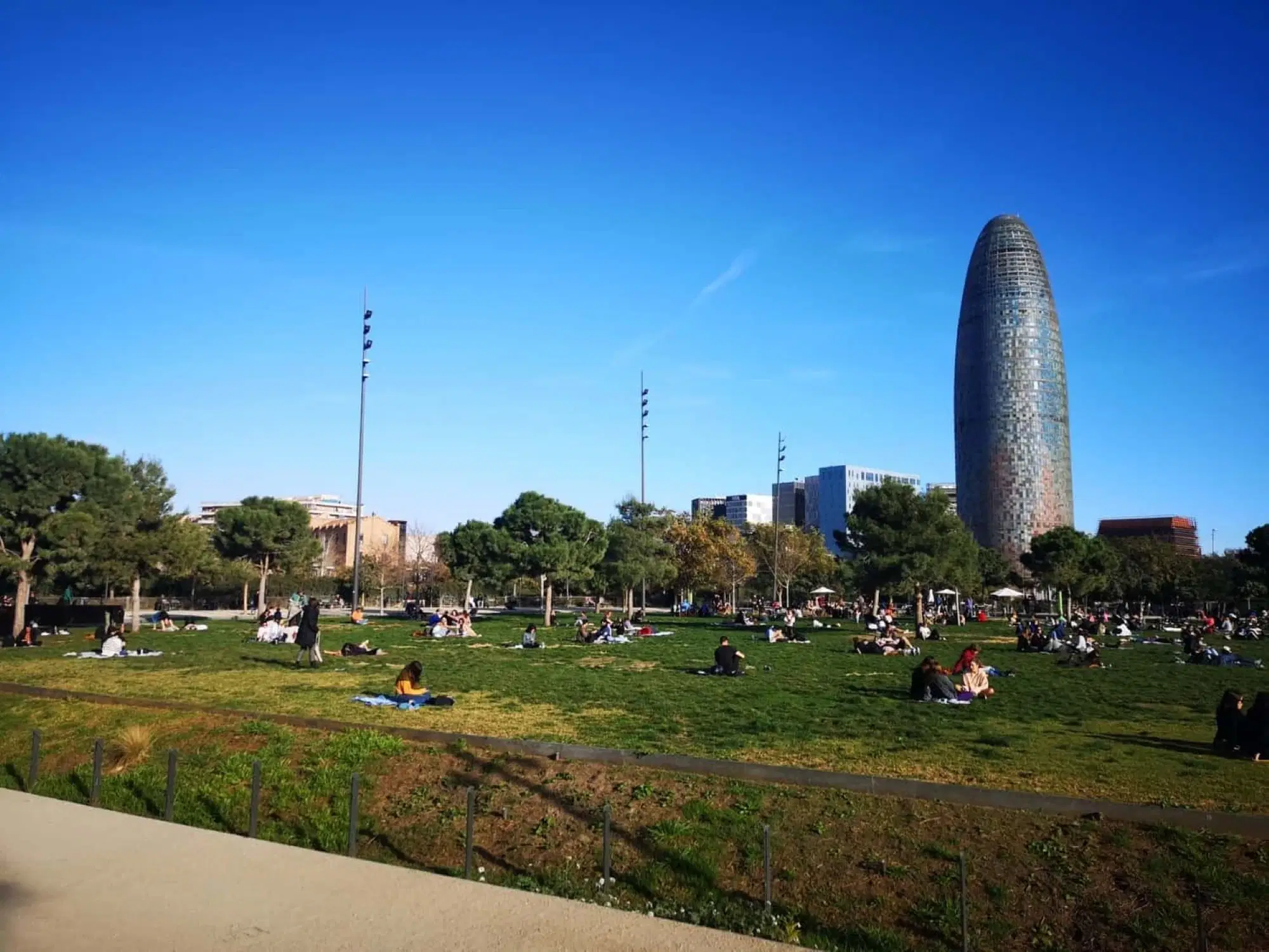 SPC 8026, Barcelona – Exterior
