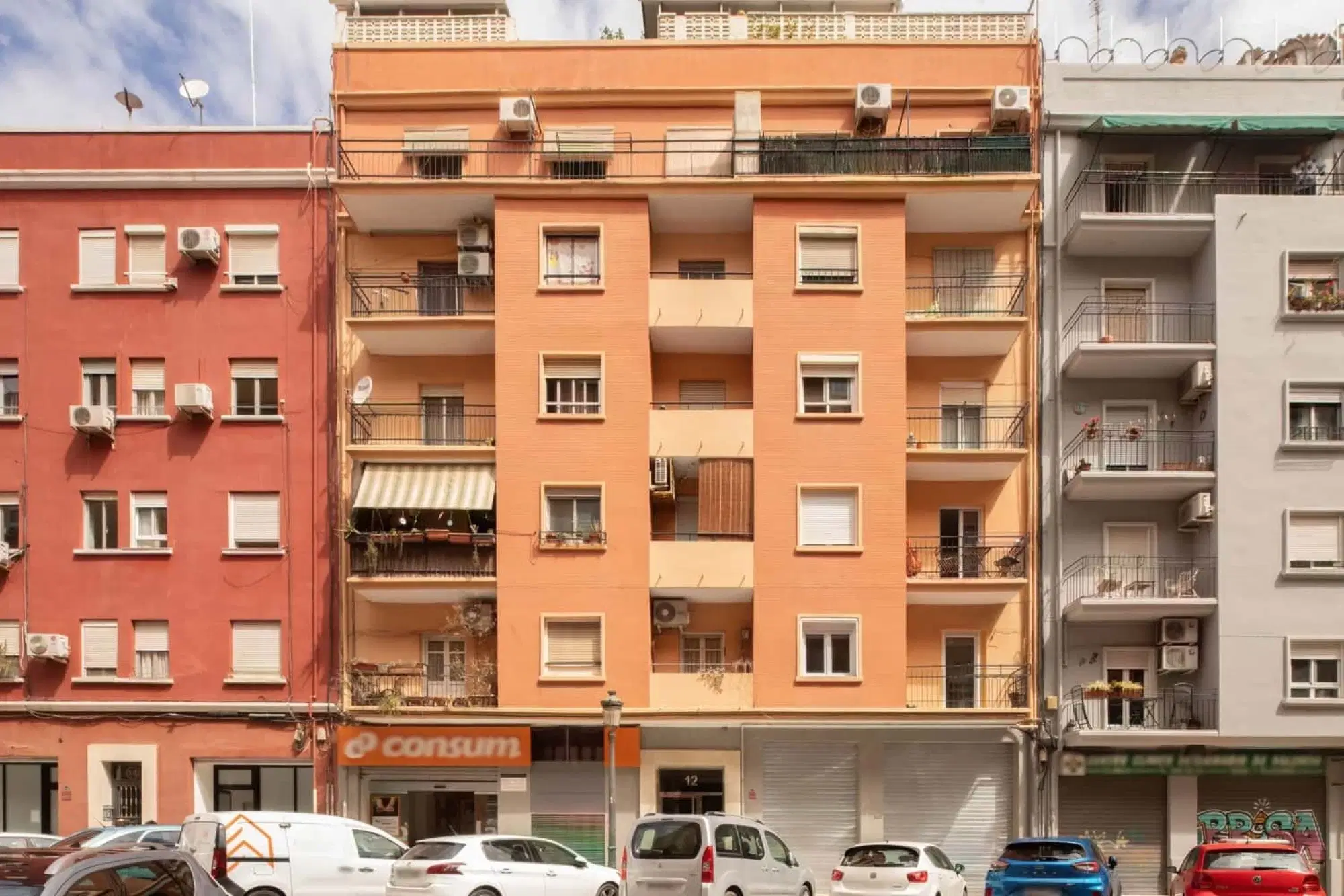 SPC 46018, Valencia – Exterior