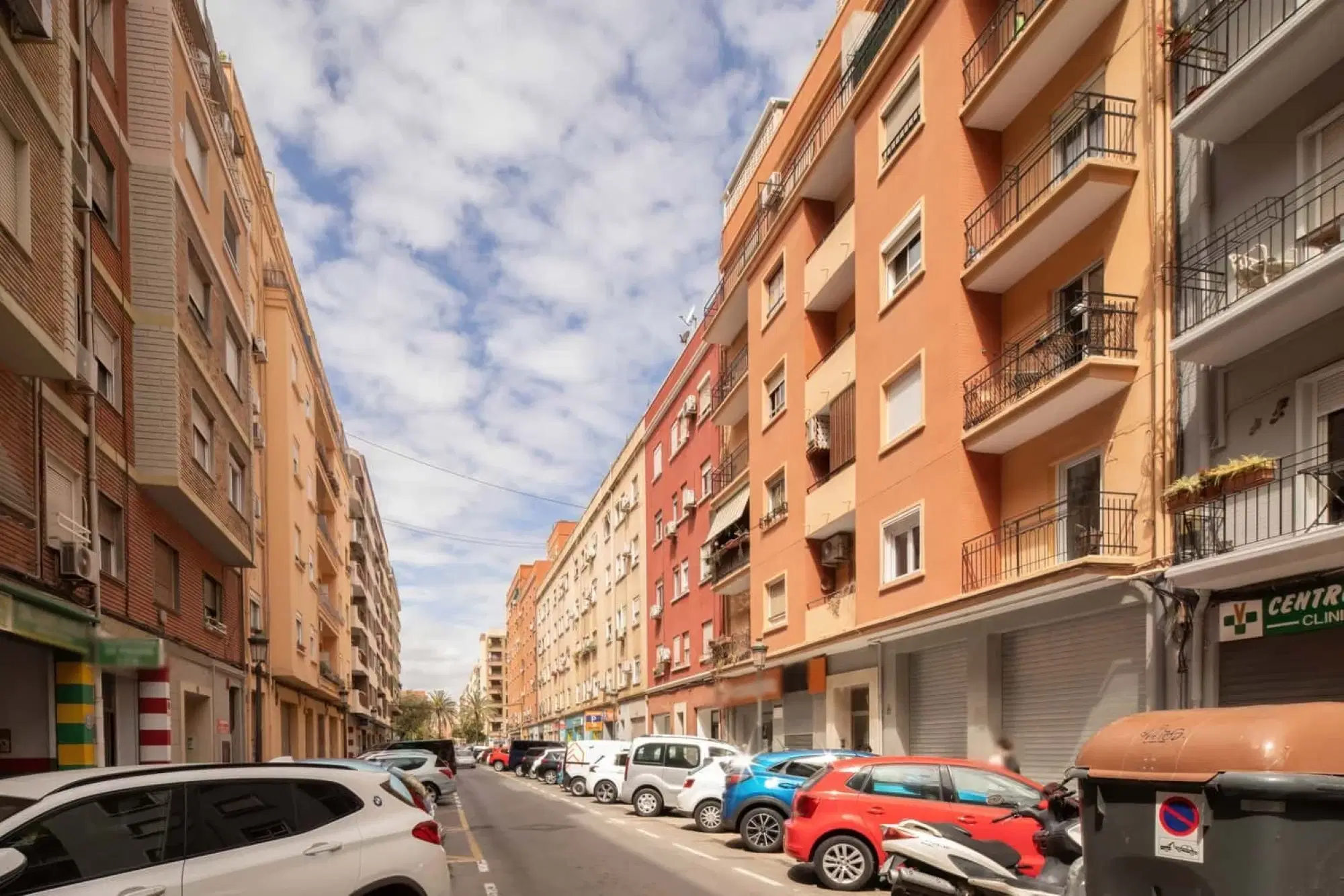SPC 46018, Valencia – Exterior