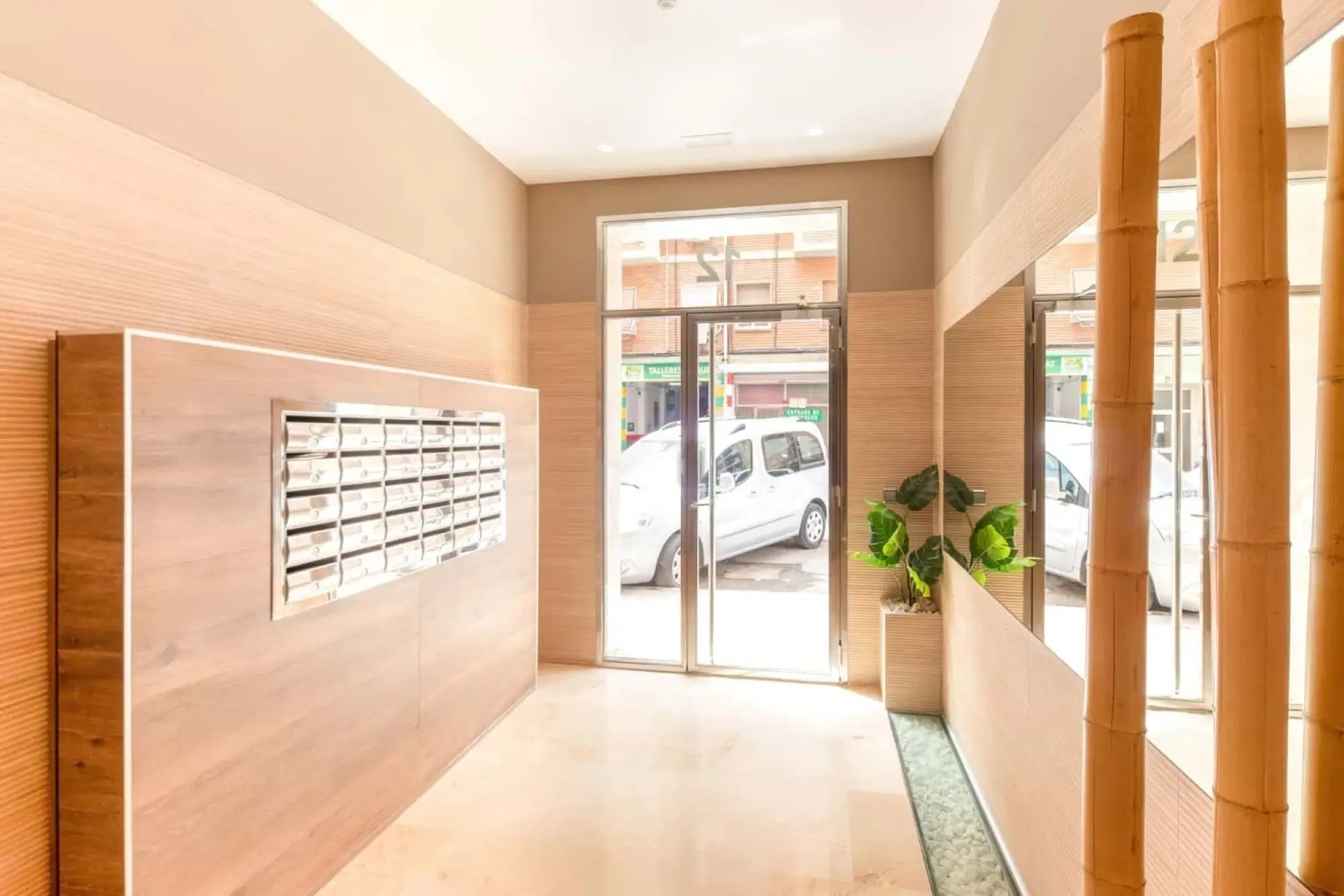SPC 46018, Valencia – Common Area