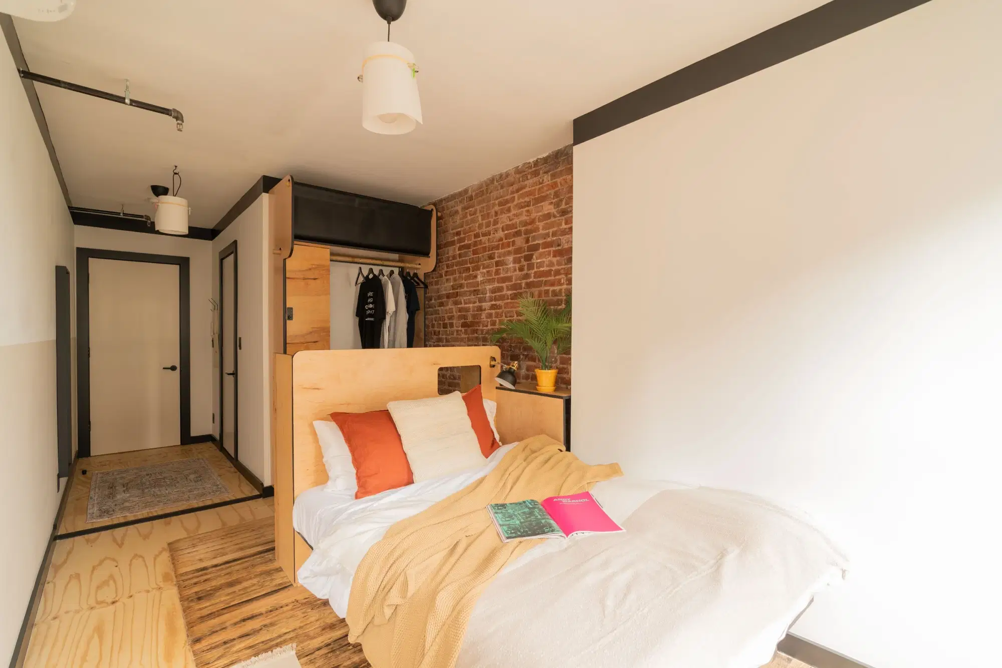 Greenpoint 625, New York