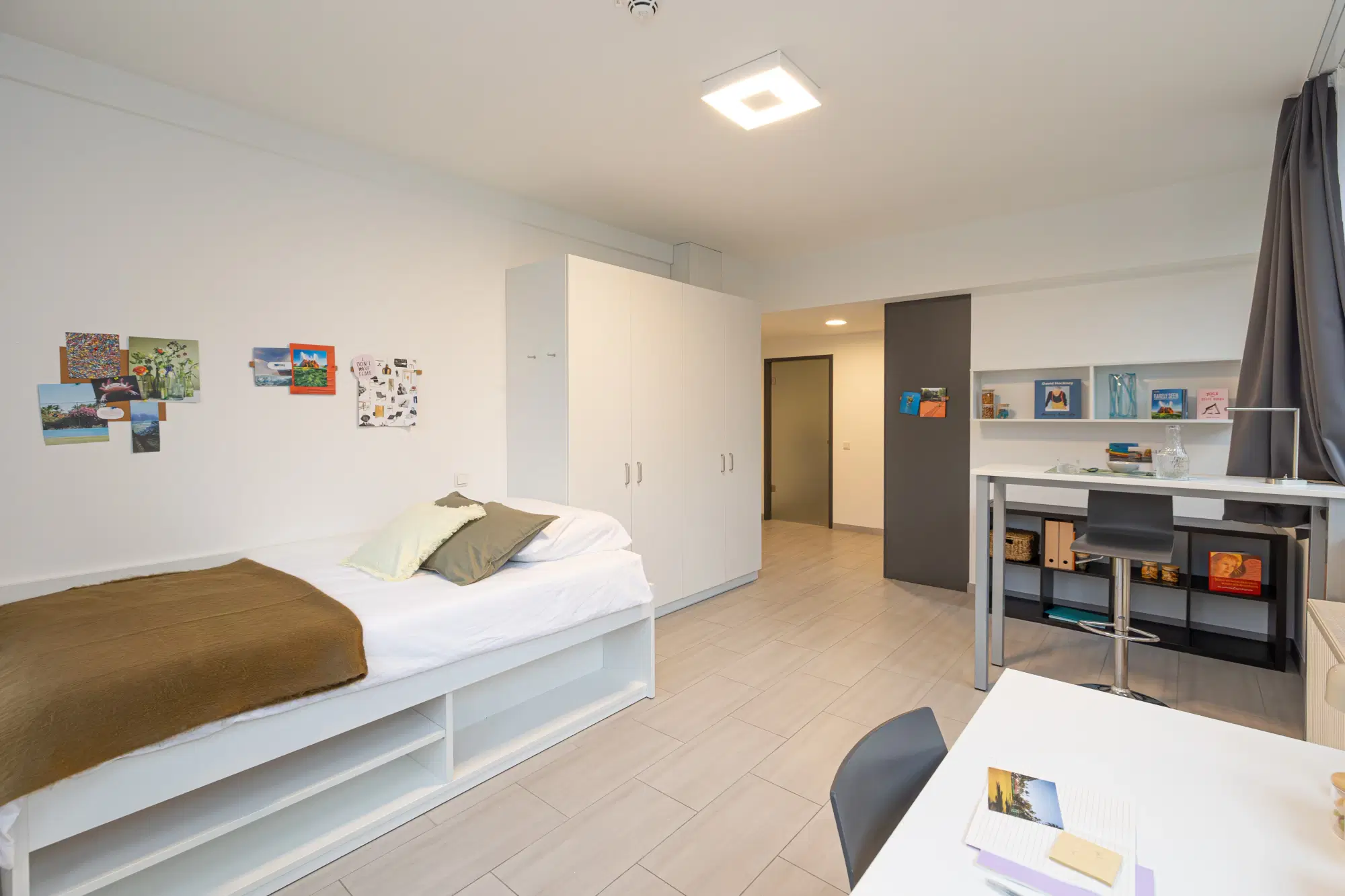 Yugo Elementum, Darmstadt – Large Platinum Studio (26 sqm)