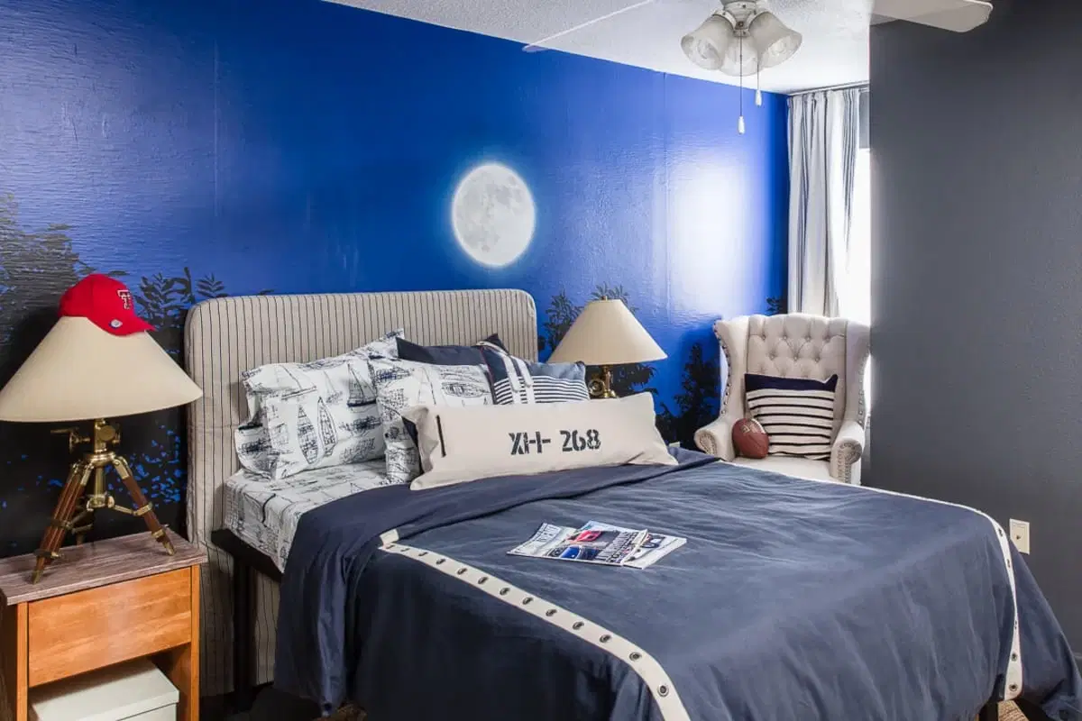 The Holly, Lubbock – Bedroom