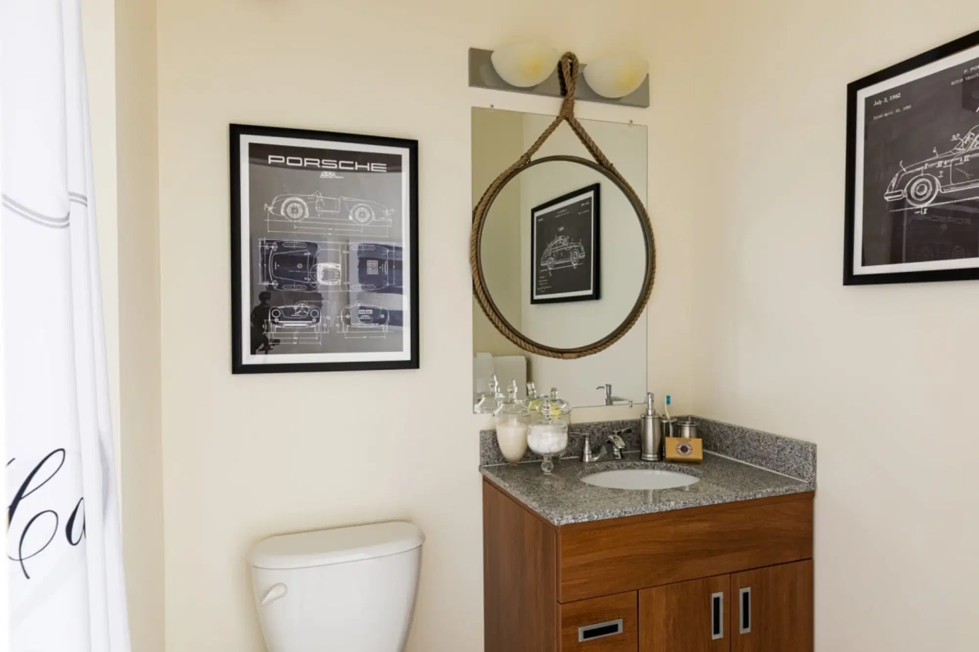 20 Hawley, Binghamton – Bathroom