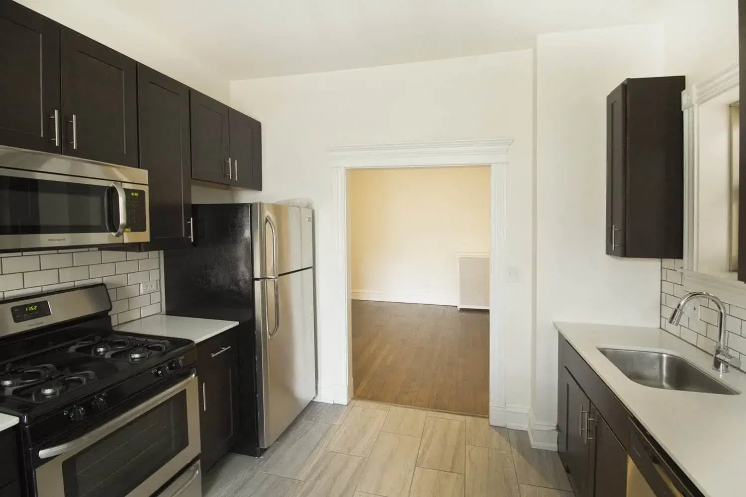 5533 S. Blackstone, Chicago – Kitchen