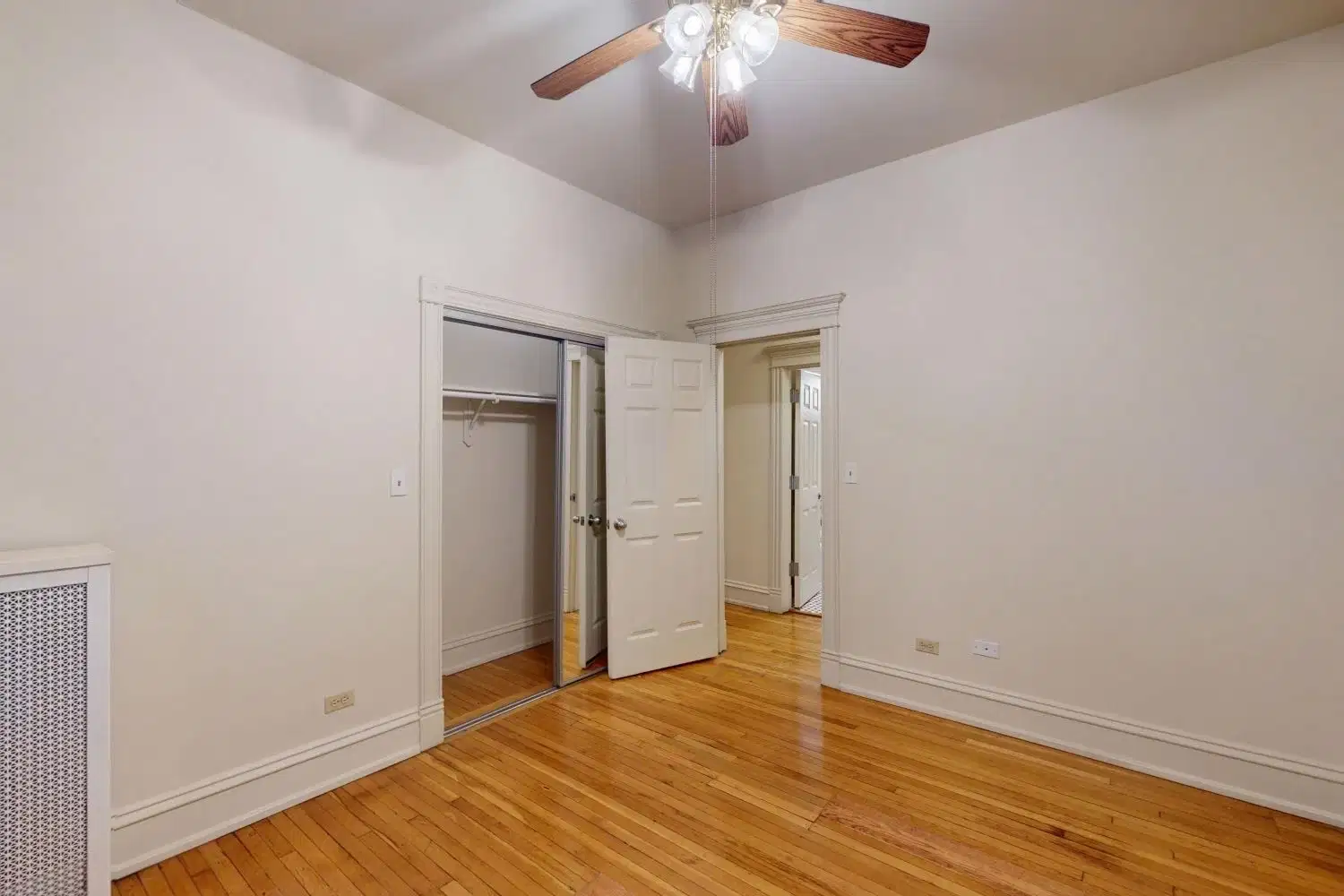 5533 S. Blackstone, Chicago