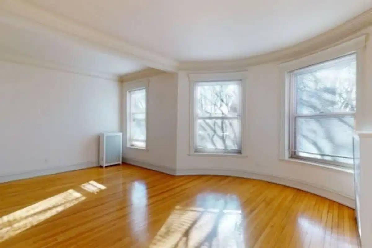 5623 S. Dorchester, Chicago