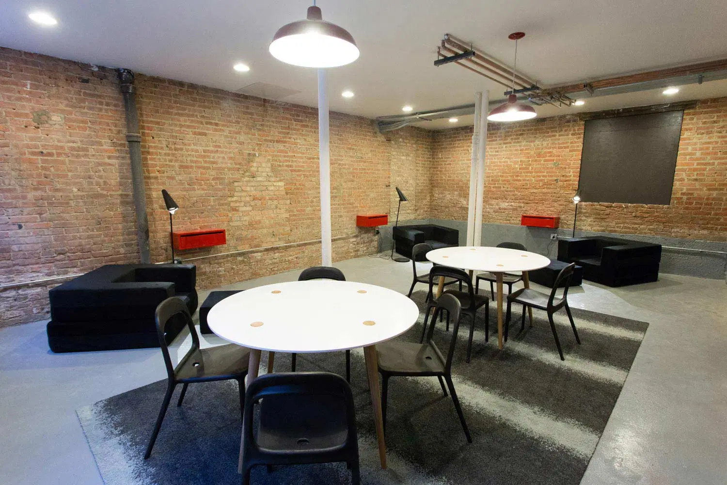 5300 S. Drexel Avenue, Chicago – Common Area