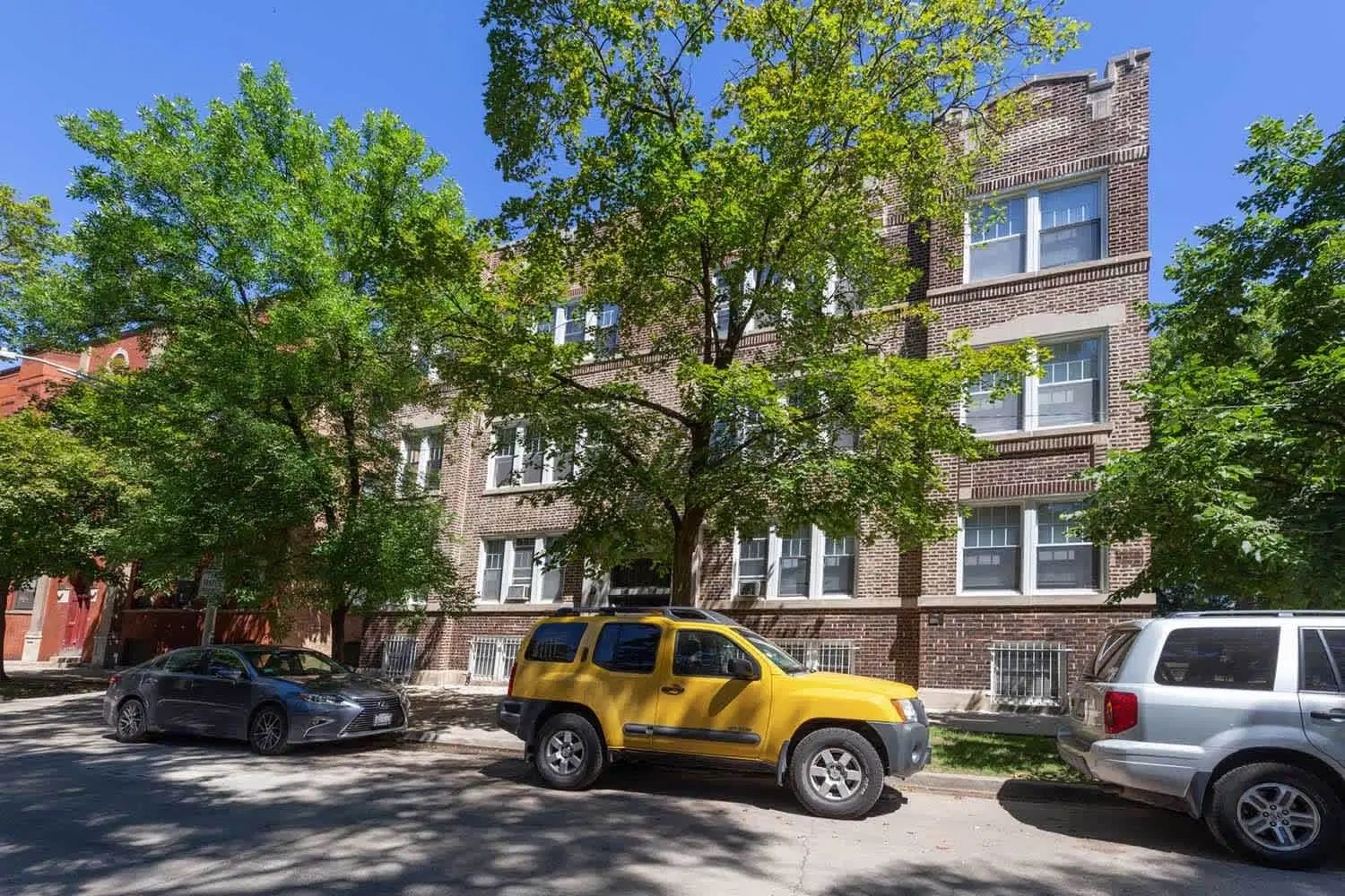 5715-5725 S. Kimbark Avenue, Chicago – Exterior