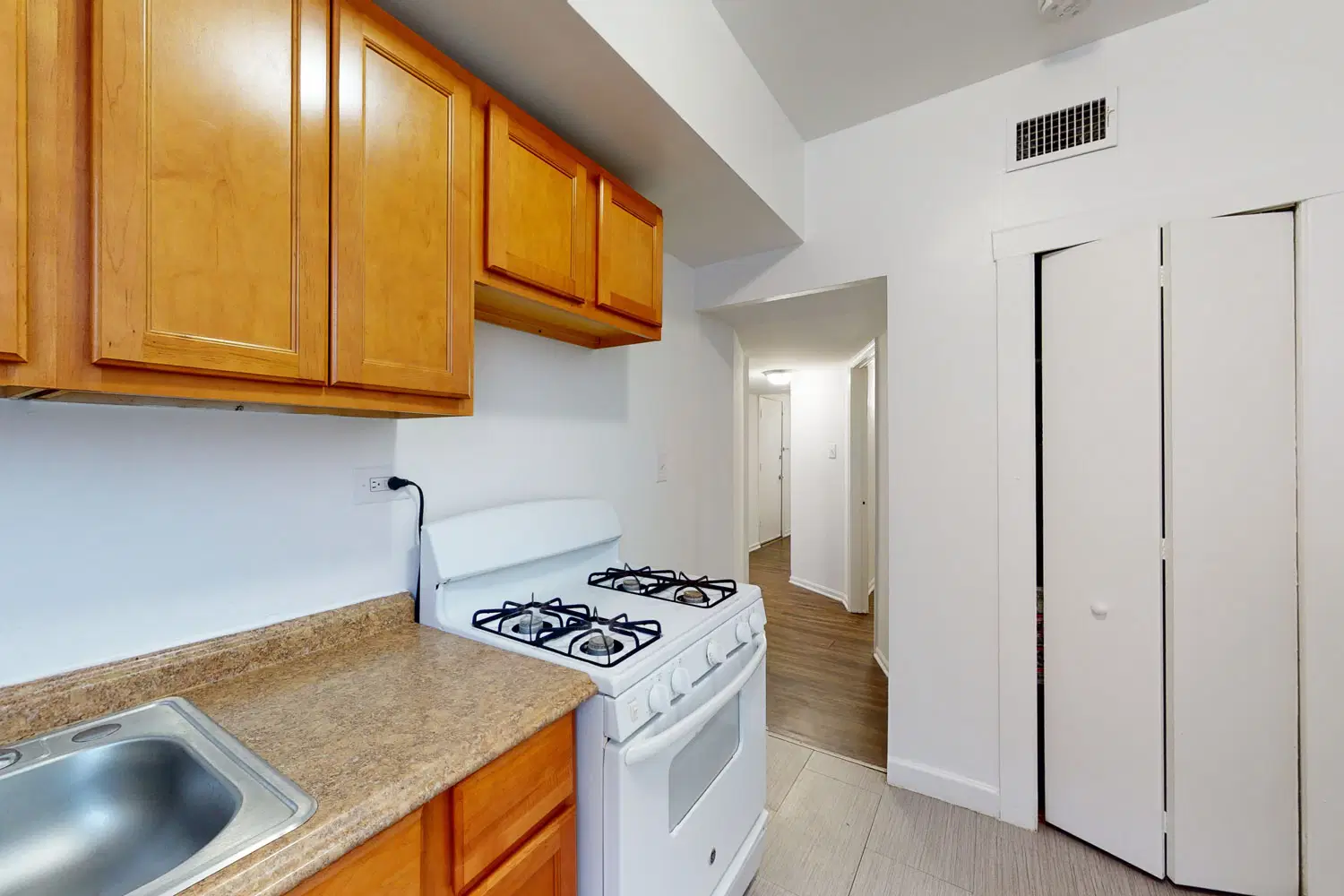 925 East 46th Street, Chicago – Kitchen