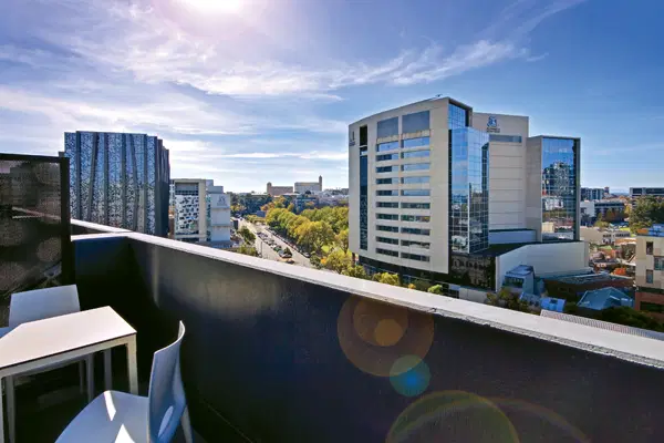 Scape Berkeley 1, Melbourne – Exterior