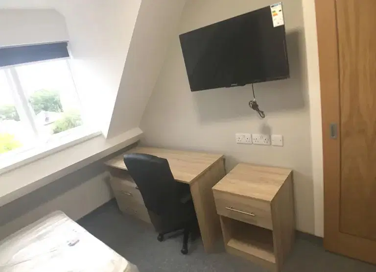 Salisbury Road, Leicester – Amenities