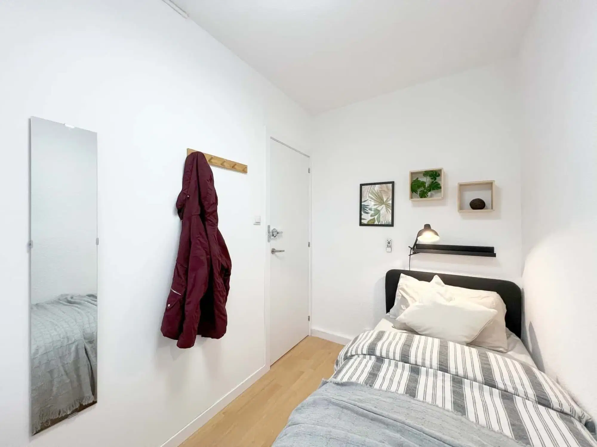 SPC 28017, Madrid – #177167: Room in 5 Bedroom 1 Bathroom (Calle De Arriaga)