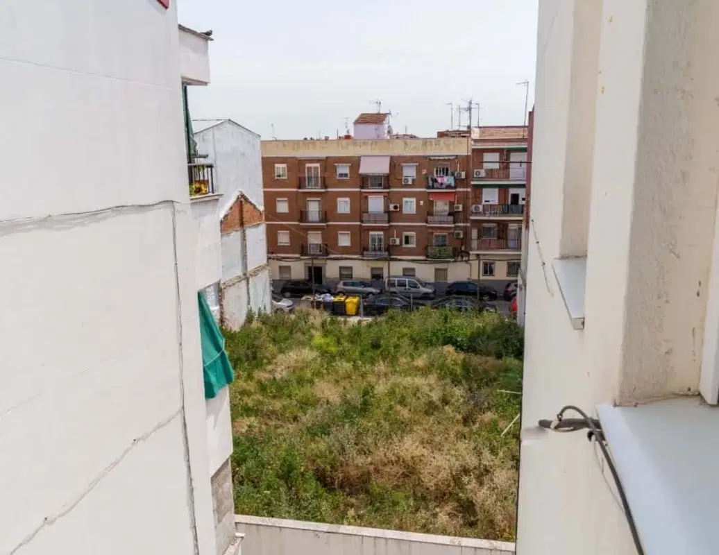 SPC 28021, Madrid – Exterior
