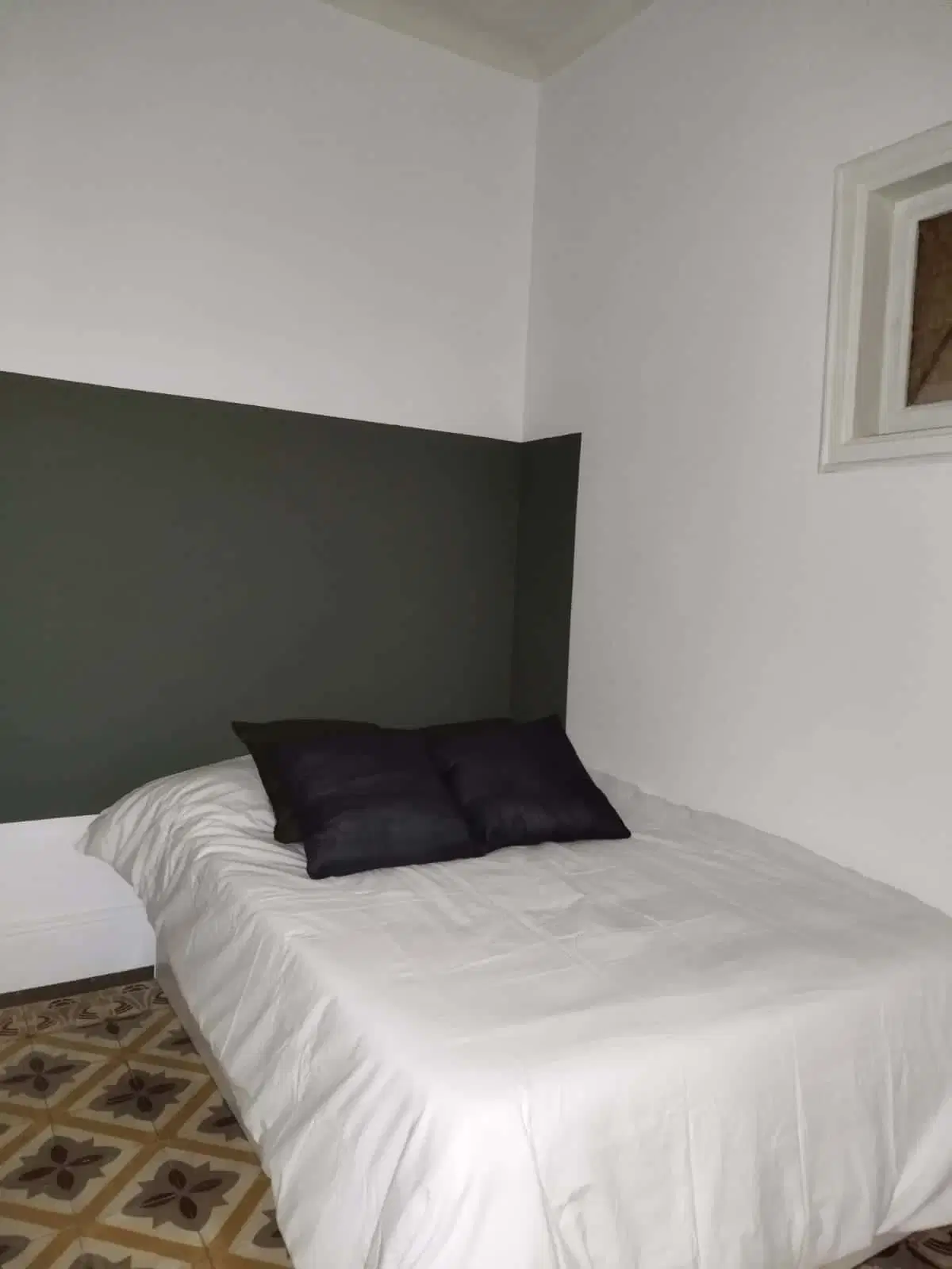 SPC 8023, Barcelona – #133040: Room in 7 Bedroom 2 Bathroom (Carrer d'Homer)