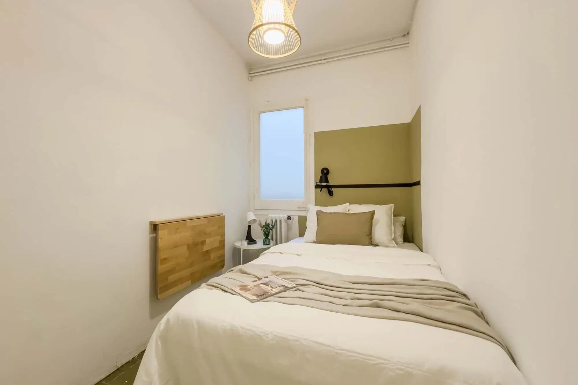 SPC 8023, Barcelona – #153645: Room in 6 Bedroom 2 Bathroom (Carrer de Bertran)