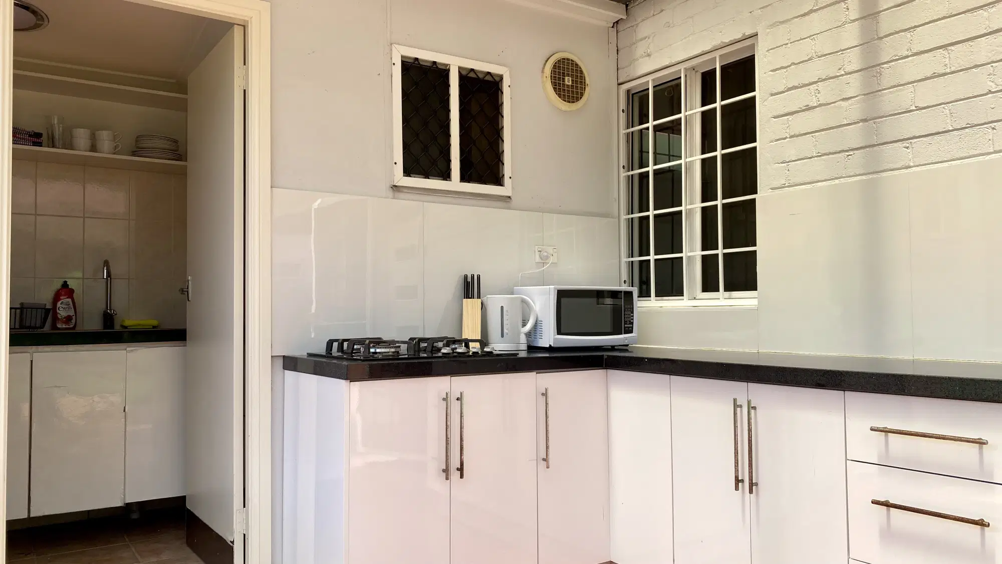 Room in a 5 Bedroom Apartment, Girraween St, Kingsgrove, Australia NSW 2208 – Kitchen