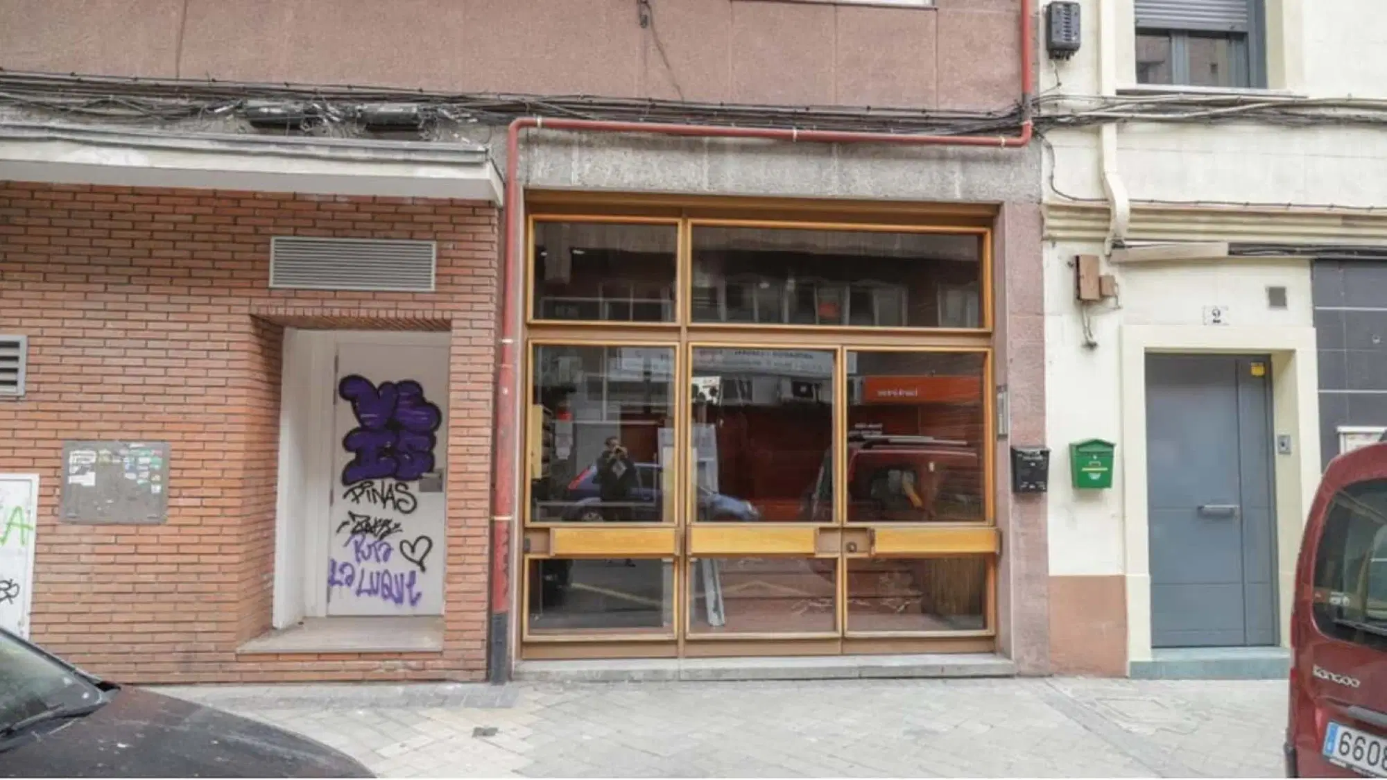 SPC 28027, Madrid – Exterior