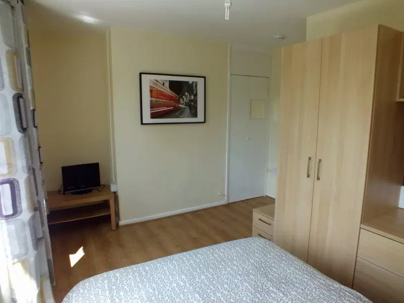 Duncan Smith House, Birmingham – Bedroom