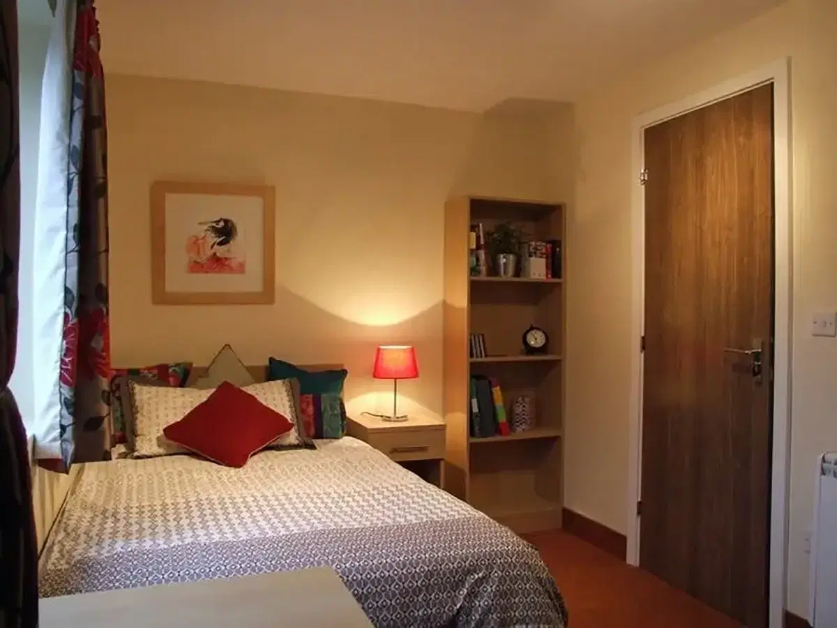 Duncan Smith House, Birmingham – 8 Bed House- Classic