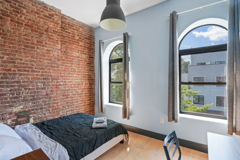 New York Friends Home, New York – Bedroom