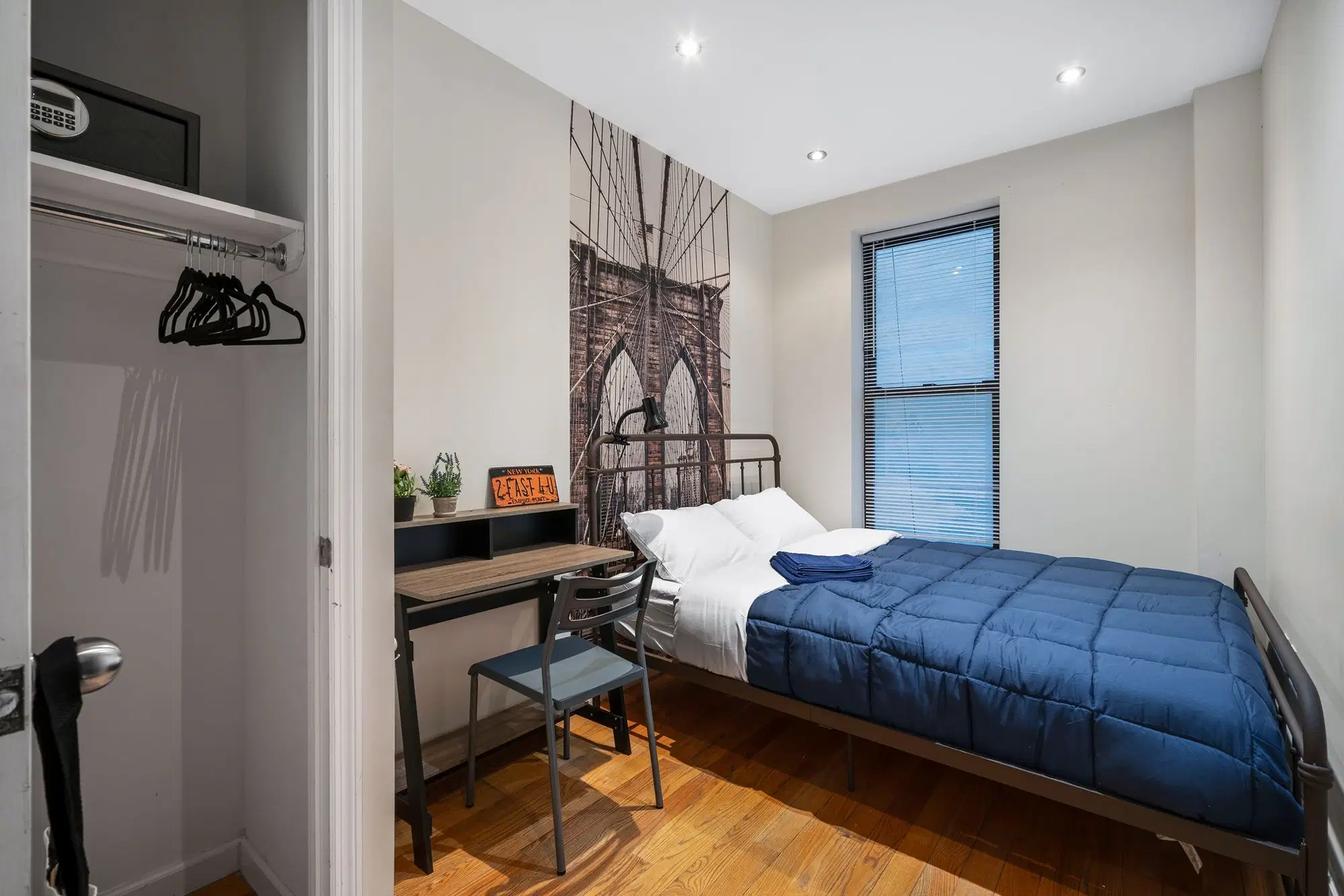 Manhattan Central Park Home - 1, New York – Bedroom