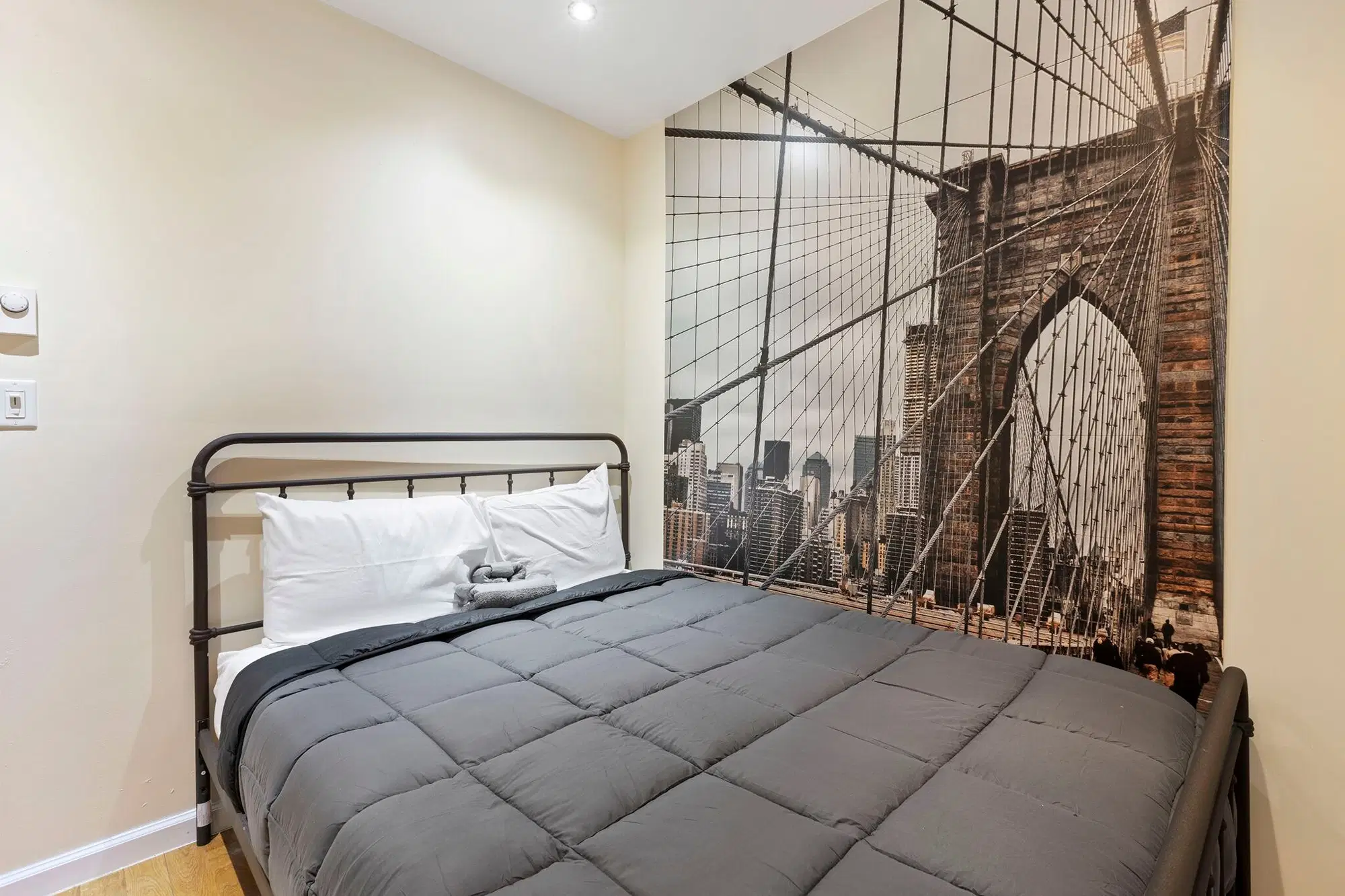Manhattan Central Park Home - 1, New York – Bedroom