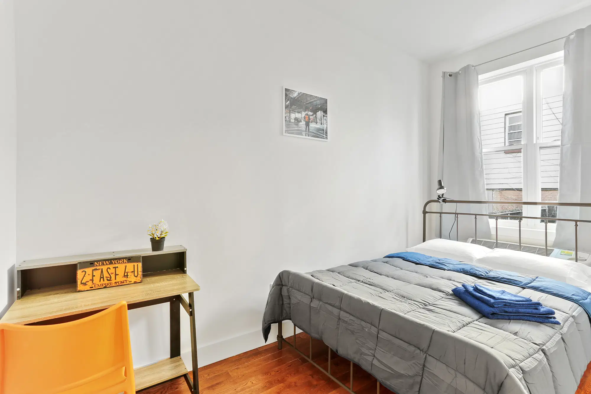 Bushwick Terrace Home, New York – Bedroom