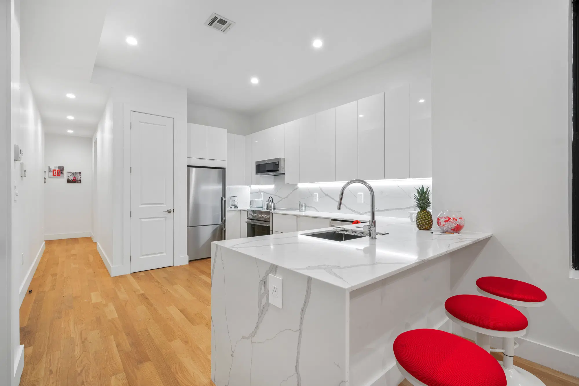 Bernard Brooklyn Home, Brooklyn – Kitchen
