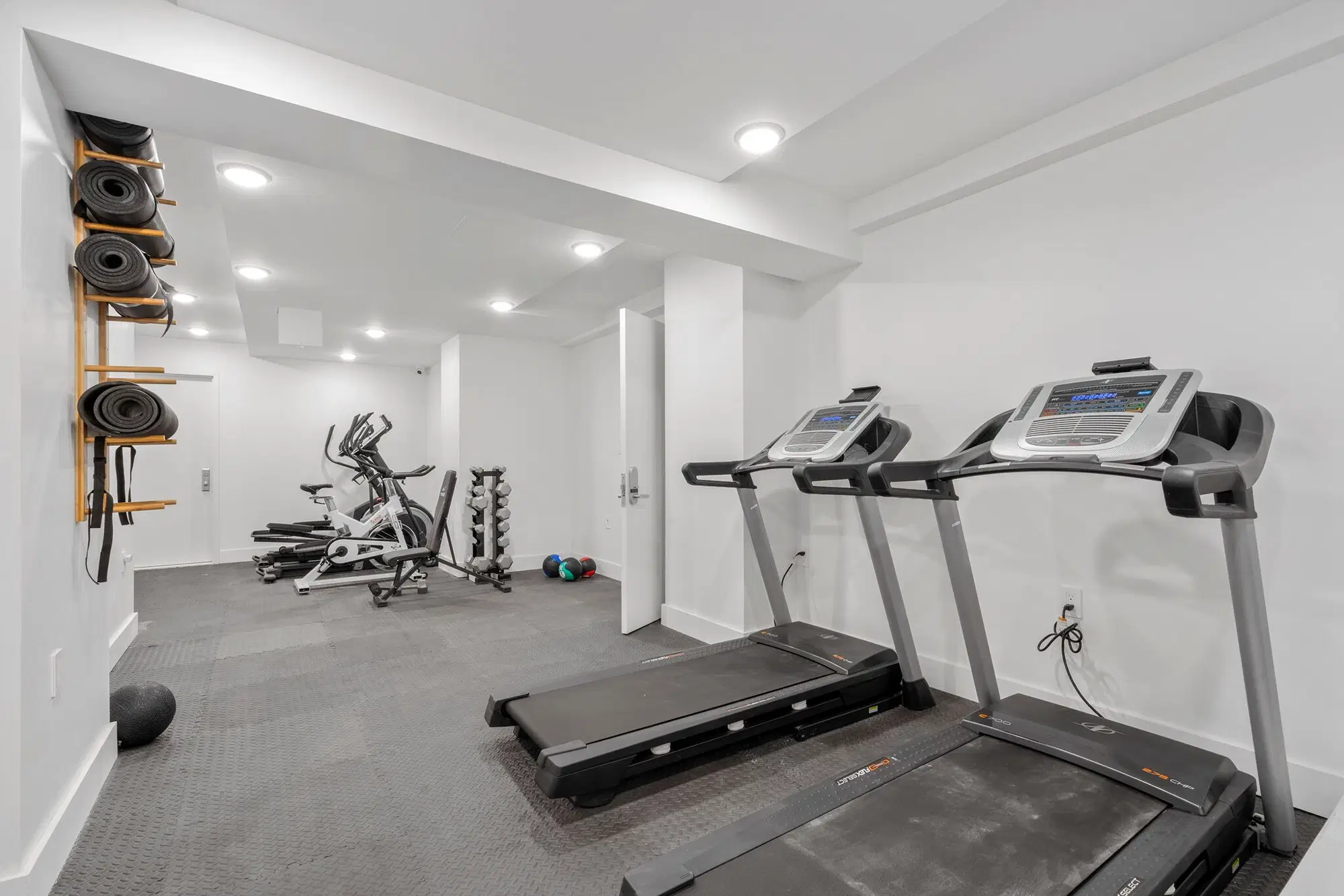 Bernard Brooklyn Home, Brooklyn – Amenities