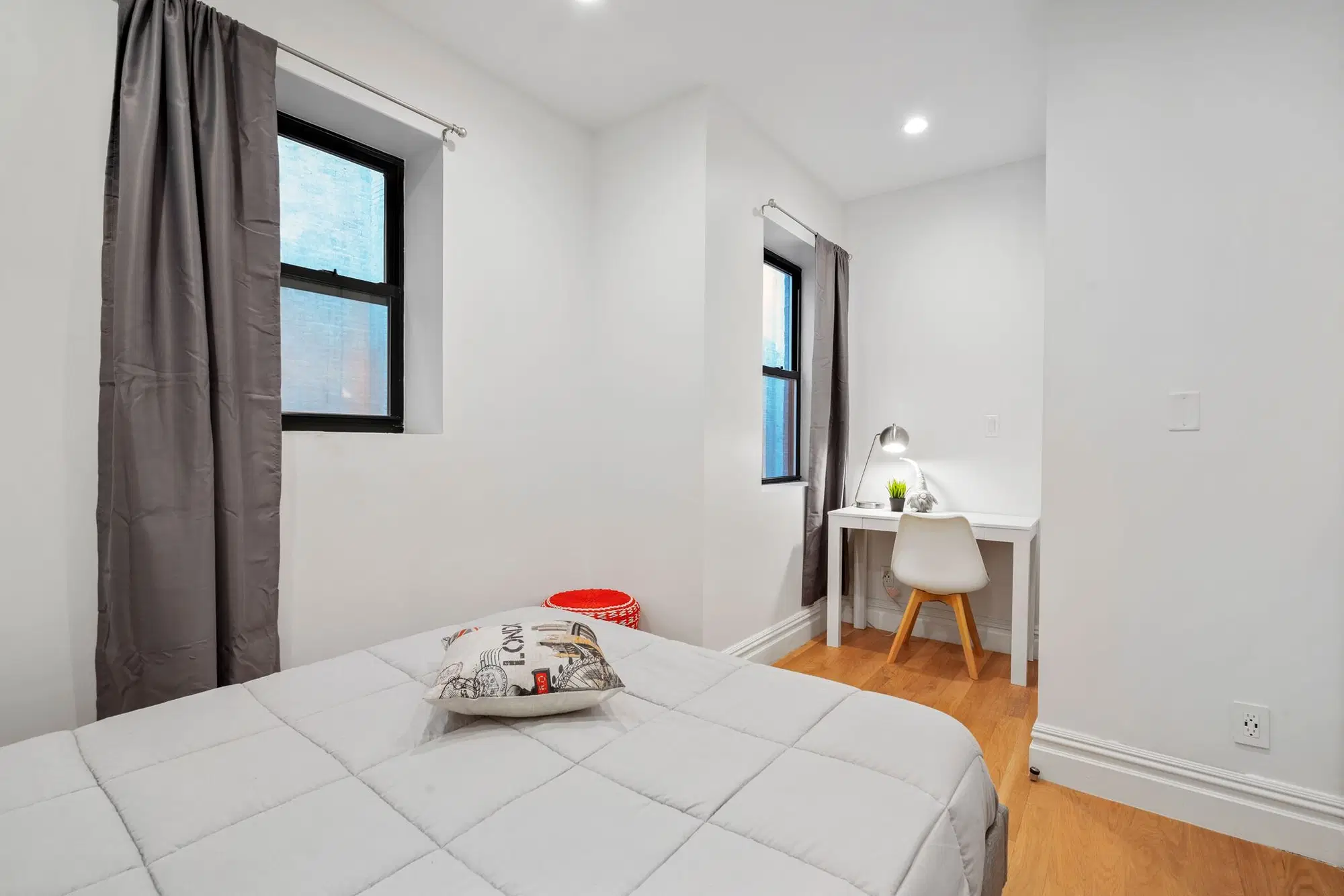 Bernard Brooklyn Home, Brooklyn – Bedroom