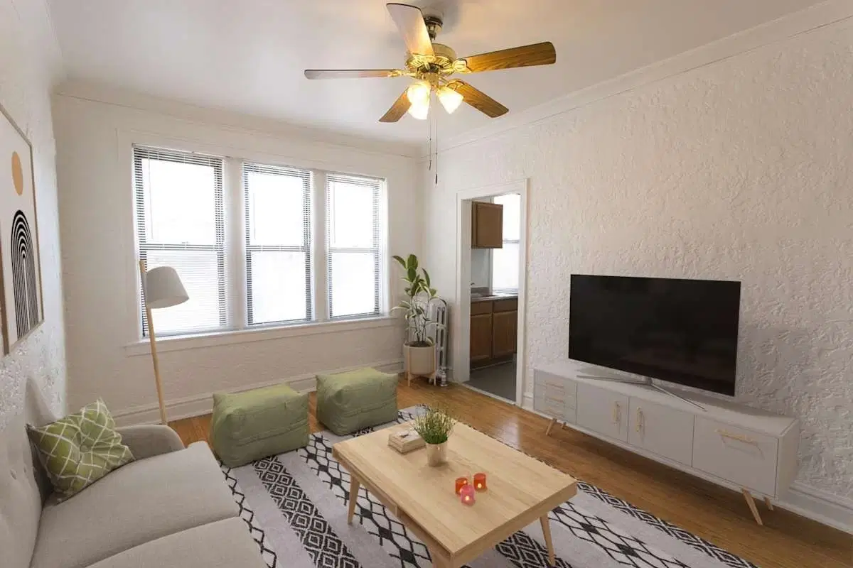 5415 S. Woodlawn Avenue, Chicago – Common Area
