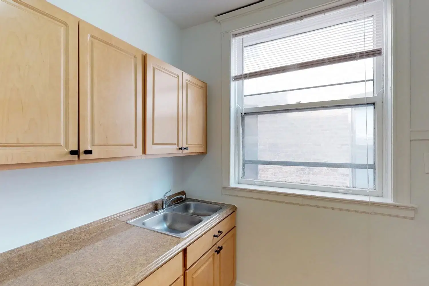 Greenwood 5201, Chicago – Kitchen