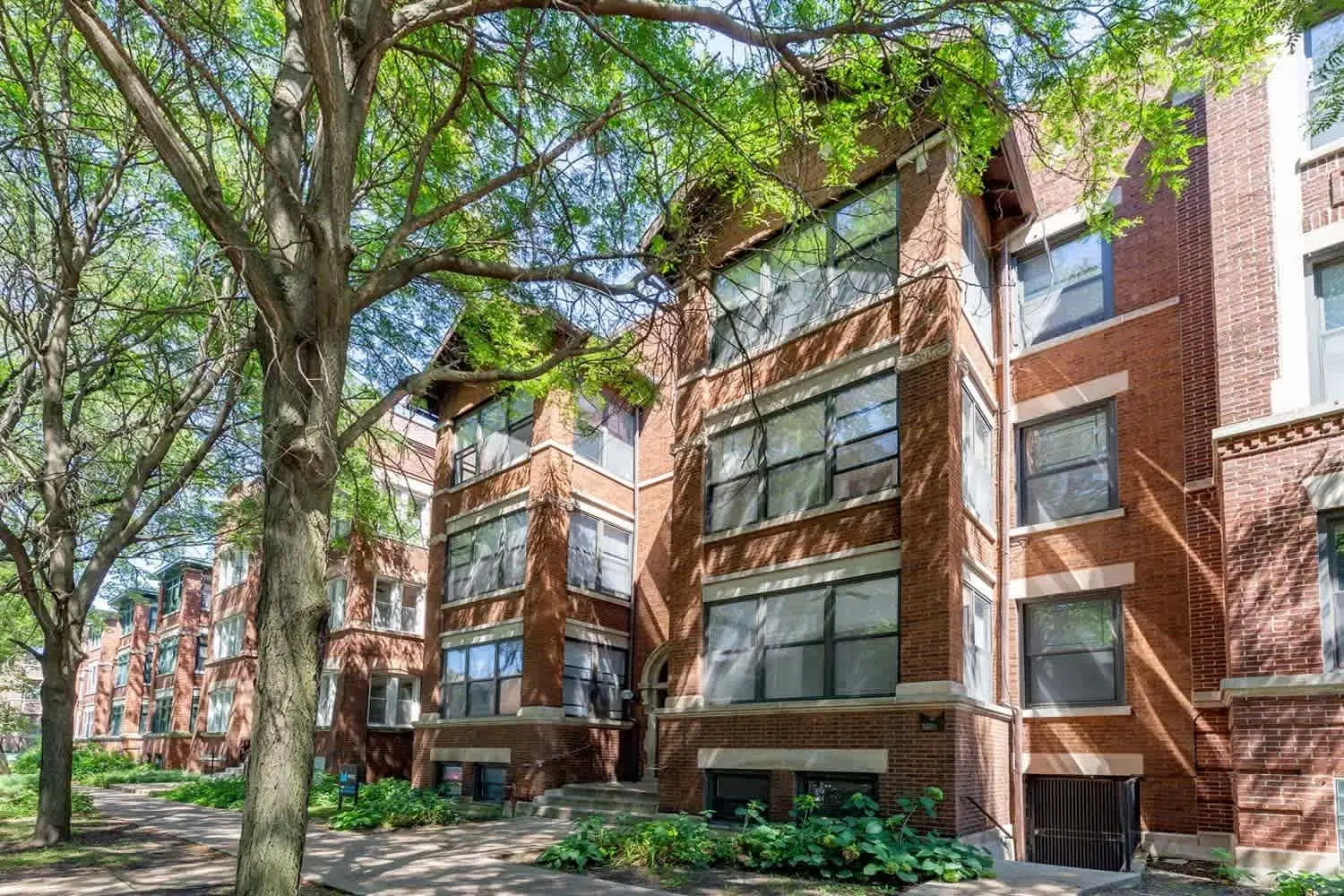 5335-5337 S. Woodlawn Avenue, Chicago – Exterior